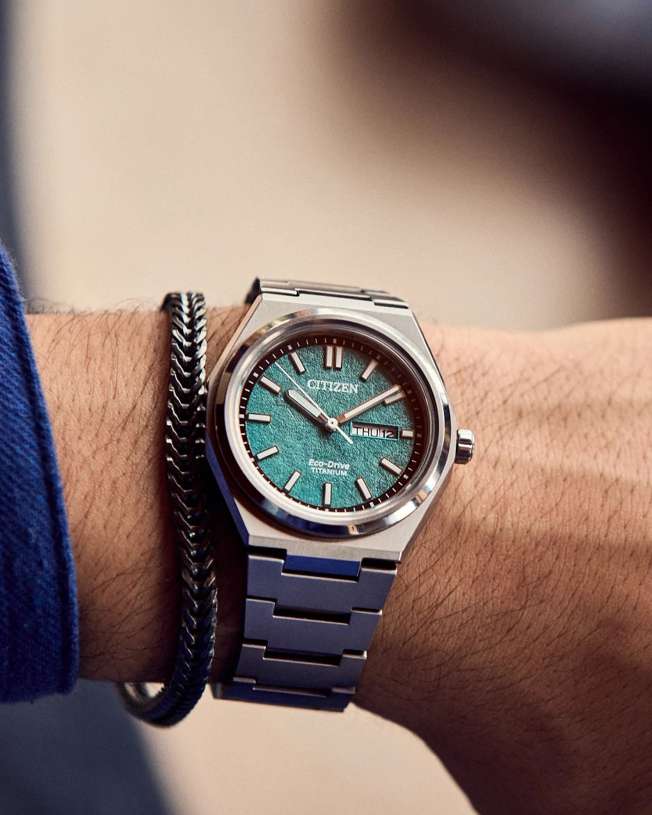 Citizen Zenshin Super Titanium Green Dial Day-Date Watch